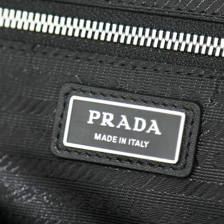 Picture of Prada Mens Bags _SKUfw194064350fw